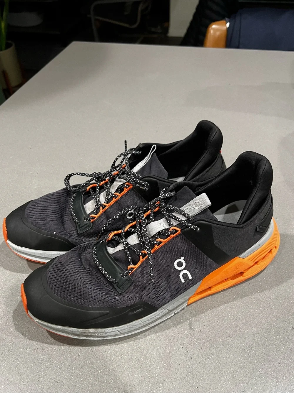 On Cloud Men's Black & Orange Running Shoes
